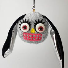 Load image into Gallery viewer, A.I. mother &quot;BURABURA&quot; eye badge_C
