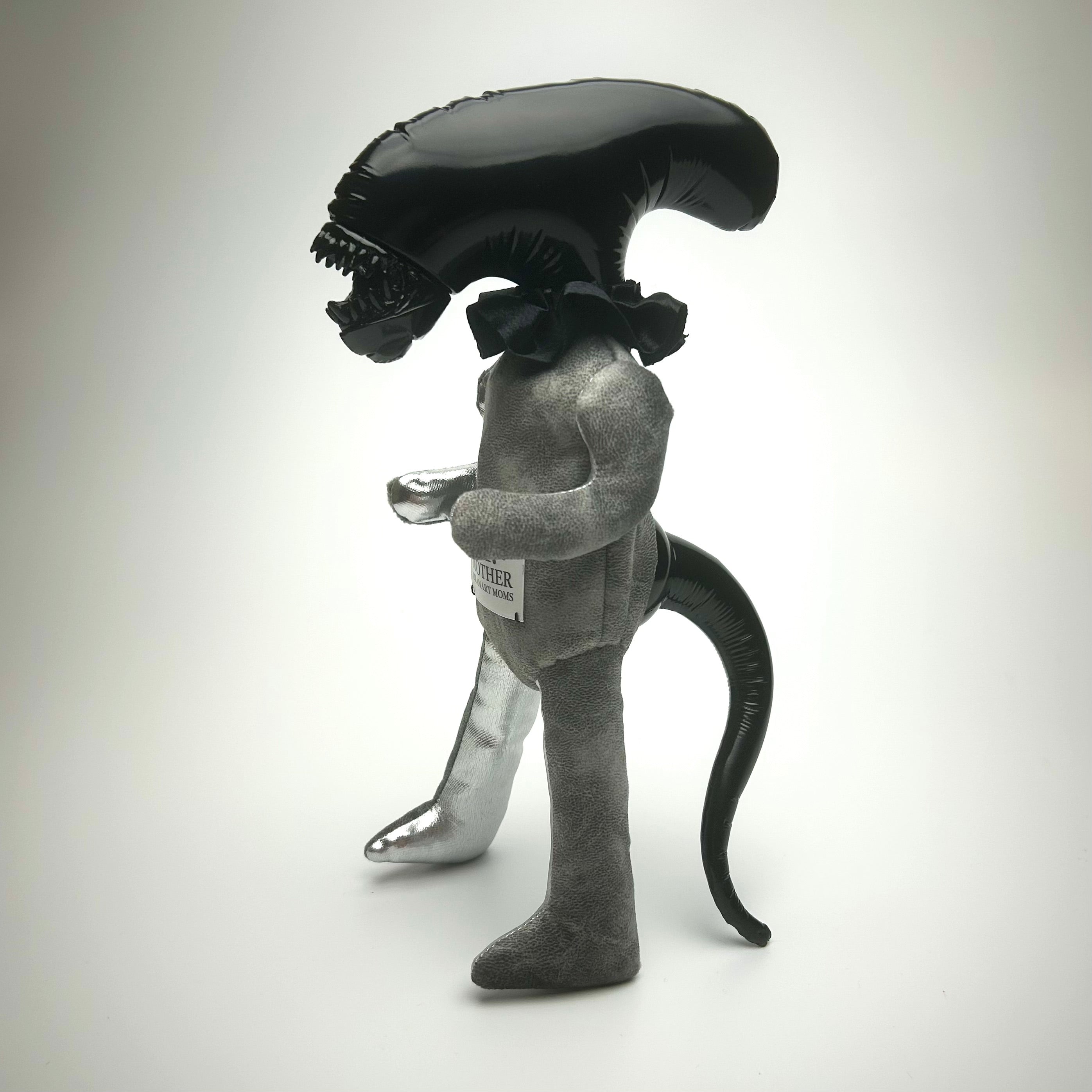 A.I. mother Alien_black – SIDE KIK